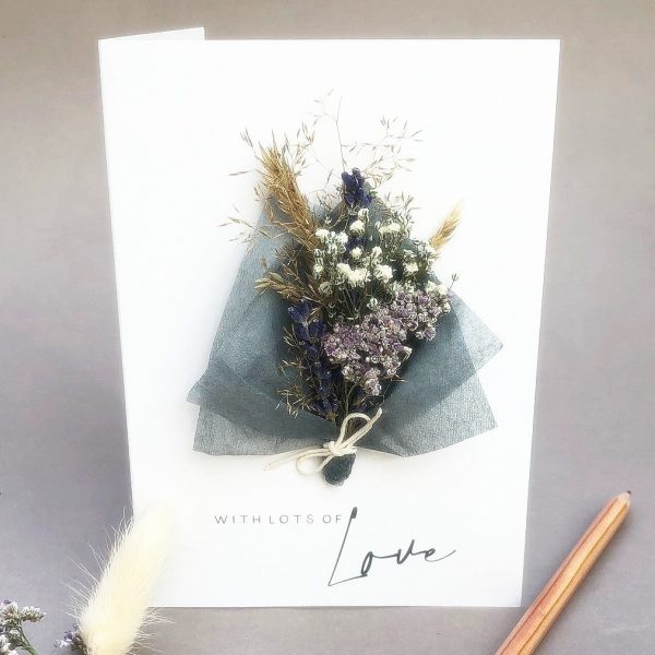 LOTS OF LOVE DRIED FLOWER CARD