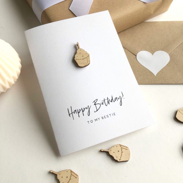 HAPPY BIRTHDAY CUPCAKE PERSONALISED CARD